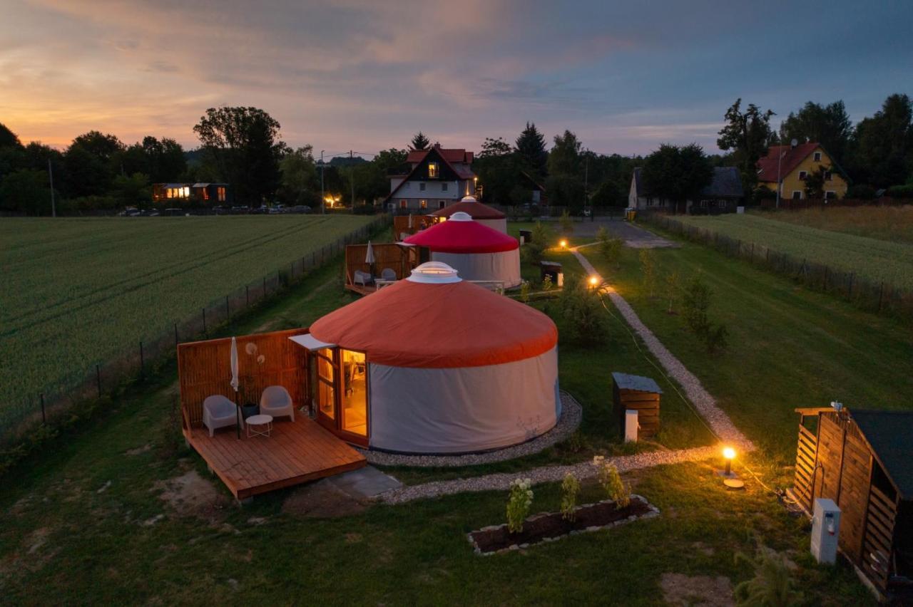 Izera Glamping Adults - Luksusowe Jurty&Spa Gajowka  Экстерьер фото