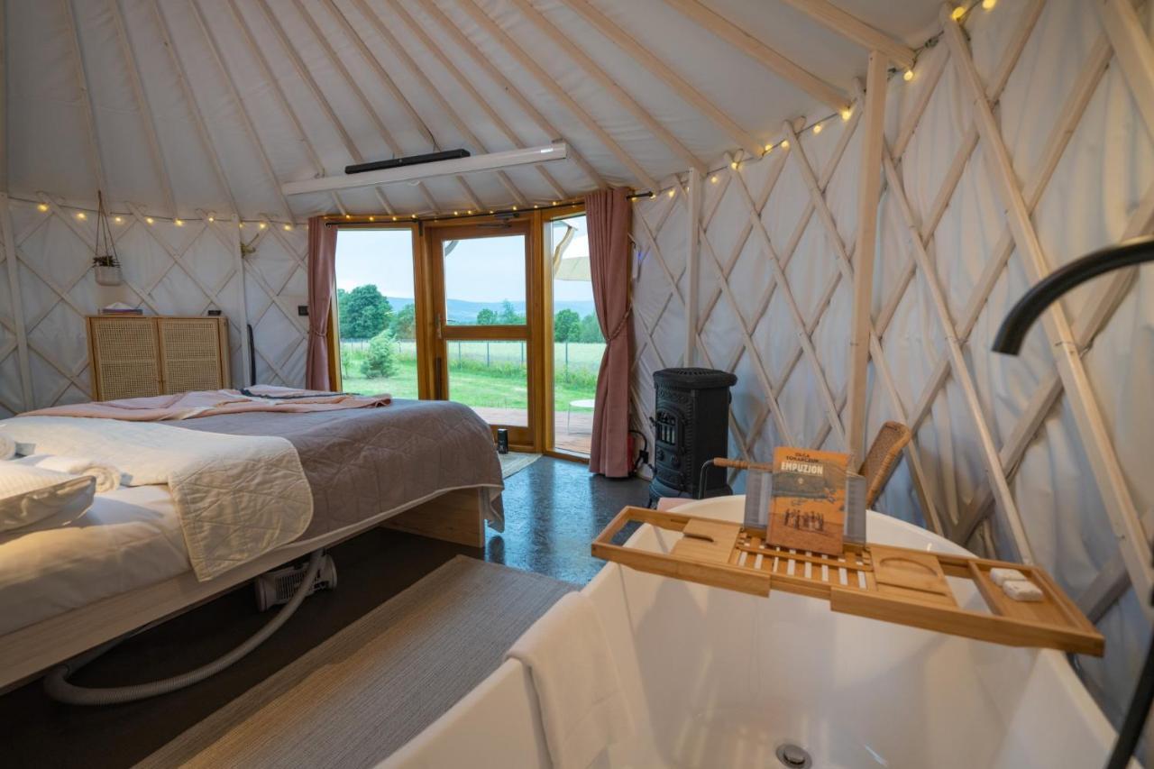 Izera Glamping Adults - Luksusowe Jurty&Spa Gajowka  Экстерьер фото