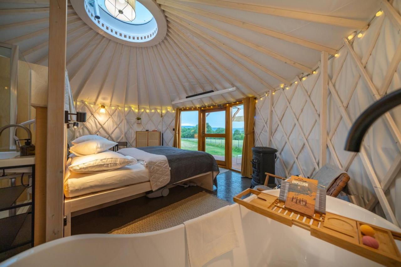 Izera Glamping Adults - Luksusowe Jurty&Spa Gajowka  Экстерьер фото