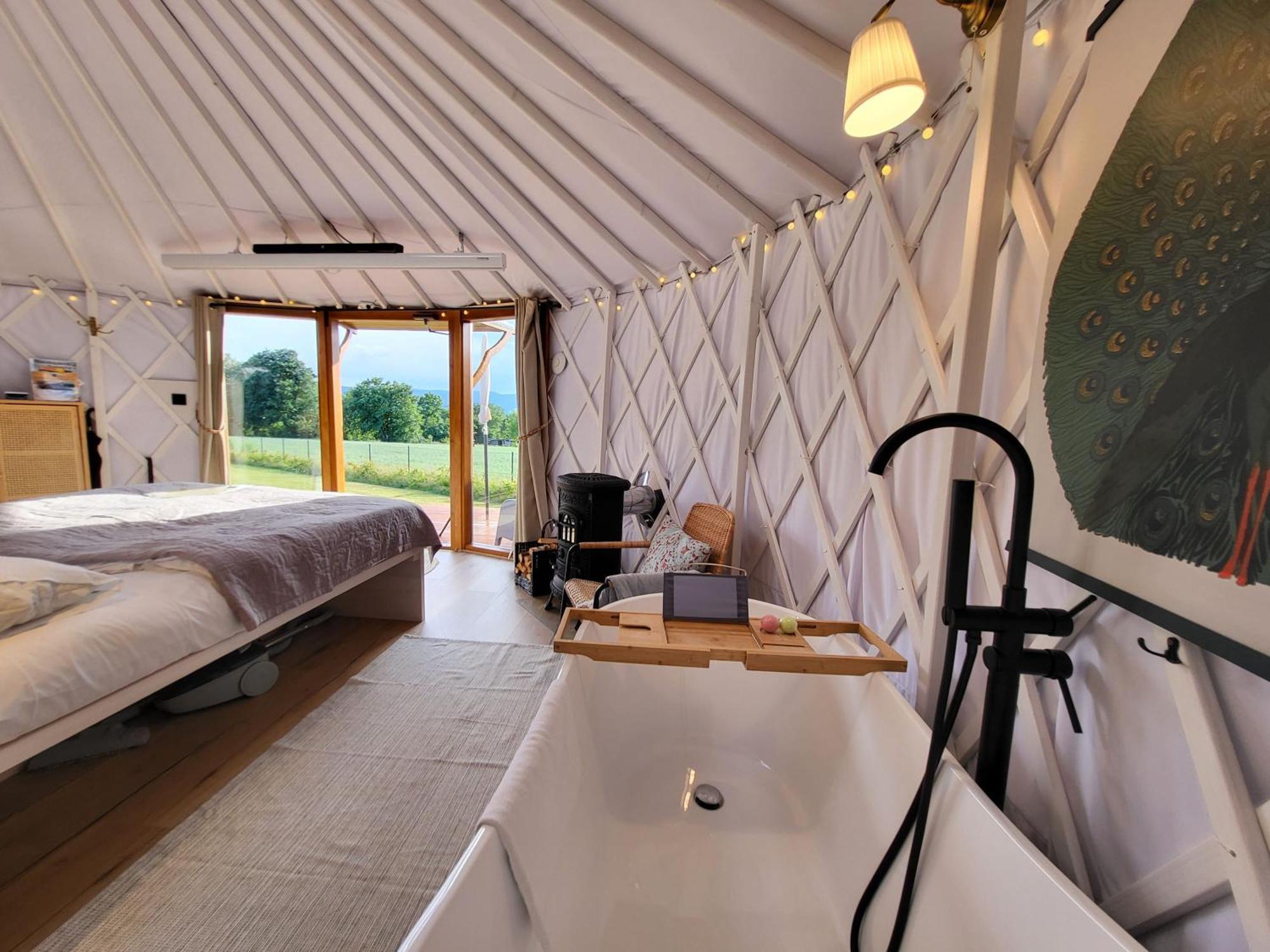 Izera Glamping Adults - Luksusowe Jurty&Spa Gajowka  Экстерьер фото